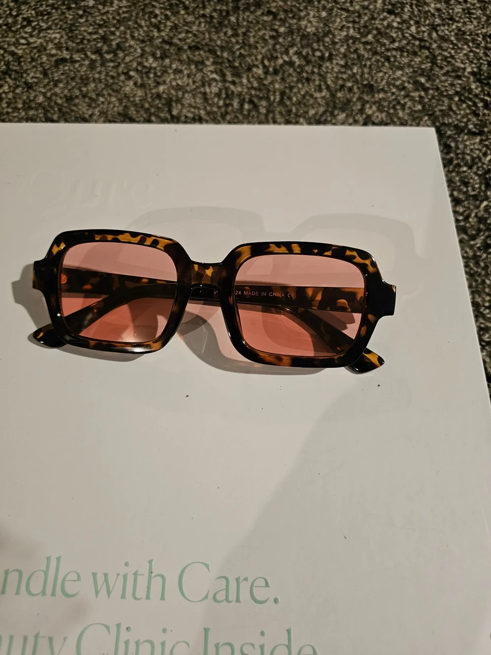 Tortoiseshell Rectangular Frame Sunglasses with Pink Lenses